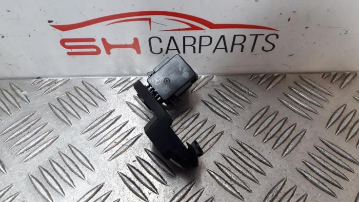 Begagnade Diverse Mercedes A (177.0) 1.5 A-180d Pris € 20,00 Marginaltabell erbjuds av SH Carparts