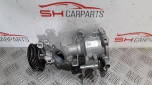 Used Water pump Mercedes CLA (117.3) 1.6 CLA-180 16V Price € 70,00 Margin scheme offered by SH Carparts