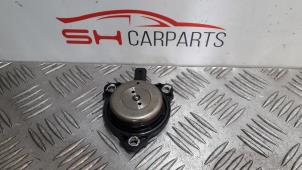 Used Camshaft sensor Mercedes CLA (117.3) 1.6 CLA-180 16V Price € 25,00 Margin scheme offered by SH Carparts