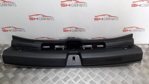 Used Luggage compartment trim Mercedes A (177.0) 1.5 A-180d Price € 70,00 Margin scheme offered by SH Carparts