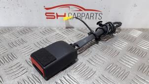 Used Front seatbelt buckle, left Mercedes CLA (118.3) 1.3 CLA-180 Turbo 16V Price € 90,00 Margin scheme offered by SH Carparts
