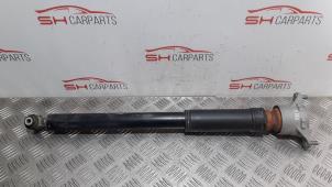 Used Rear shock absorber, left Mercedes B (W246,242) 1.6 B-200 BlueEFFICIENCY Turbo 16V Price € 25,00 Margin scheme offered by SH Carparts
