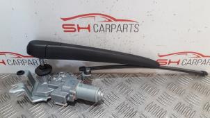 Used Wiper motor + mechanism Mercedes A (177.0) 1.3 A-180 Turbo 16V Price € 50,00 Margin scheme offered by SH Carparts
