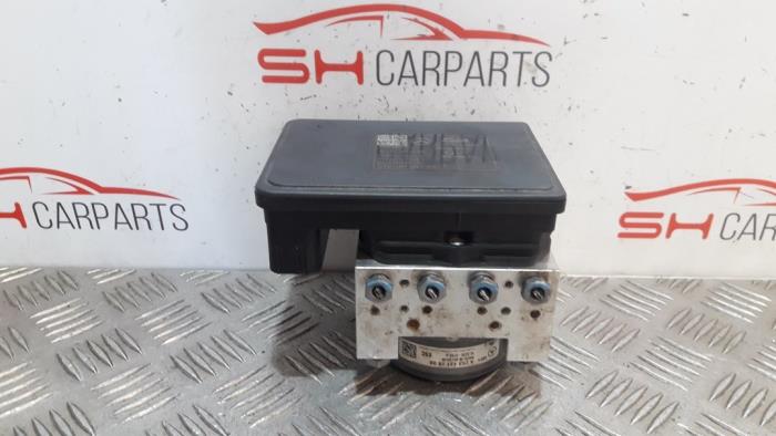 Gebrauchte ABS Pumpe Mercedes C (W205) C-200 1.6 CDI BlueTEC, C-200 d 16V Preis € 95,00 Margenregelung angeboten von SH Carparts