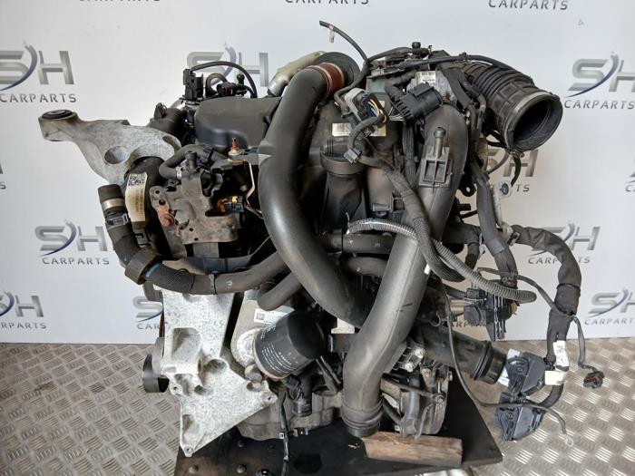 Silnik z Mercedes-Benz A (W176) 1.5 A-180 CDI, A-180d 16V 2013