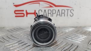 Used Start/stop switch Mercedes E (C238) E-220d 2.0 Turbo 16V Price € 15,00 Margin scheme offered by SH Carparts