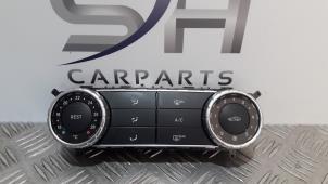 Używane Panel sterowania nagrzewnicy Mercedes 280SL-500SLC Cena € 160,00 Procedura marży oferowane przez SH Carparts
