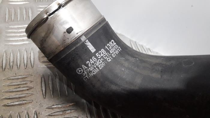 Intercooler hose from a Mercedes-Benz CLA Shooting Brake (117.9) 2.2 CLA-200 CDI 16V 2017