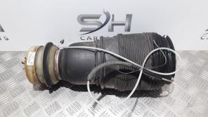 Used Air spring Mercedes E Estate (S212) E-220 CDI 16V BlueEfficiency Price € 160,00 Margin scheme offered by SH Carparts