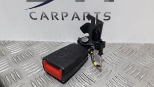 Used Rear seatbelt buckle, left Mercedes GLC (X253) 2.0 250 16V 4-Matic Price € 20,00 Margin scheme offered by SH Carparts