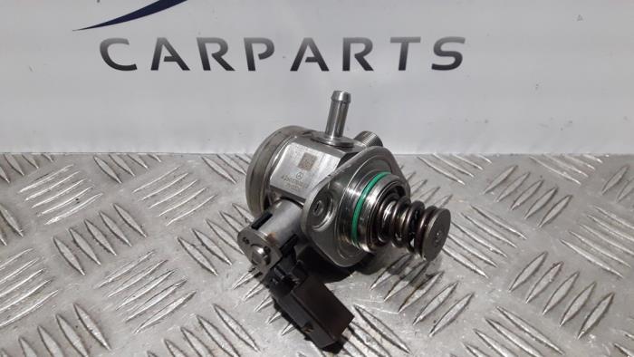 High pressure pump from a Mercedes-Benz A Limousine (177.1) 2.0 A-35 AMG Turbo 16V 4Matic 2019