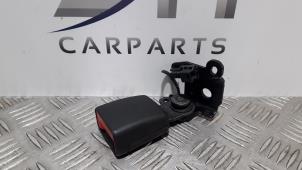Used Rear seatbelt buckle, left Mercedes A (177.0) 1.3 A-180 Turbo 16V Price € 25,00 Margin scheme offered by SH Carparts