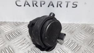 Used Water pump Mercedes A (177.0) 1.5 A-180d Price € 70,00 Margin scheme offered by SH Carparts