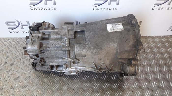 Used Gearbox Volkswagen Crafter 2.5 TDI 30/32/35 Price € 600,00 Margin scheme offered by SH Carparts