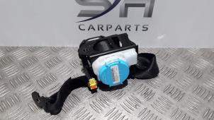 Used Rear seatbelt, left Mercedes A (W176) 1.5 A-180 CDI, A-180d 16V Price € 75,00 Margin scheme offered by SH Carparts
