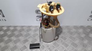 Used Electric fuel pump Mercedes A (W176) 1.5 A-180 CDI, A-180d 16V Price € 60,00 Margin scheme offered by SH Carparts