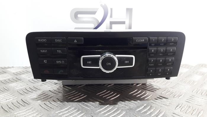 Używane System nawigacji Mercedes A (W176) 1.6 A-180 16V Cena € 50,00 Procedura marży oferowane przez SH Carparts