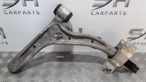 Used Front wishbone, right Mercedes A (W176) 1.6 A-180 16V Price € 50,00 Margin scheme offered by SH Carparts