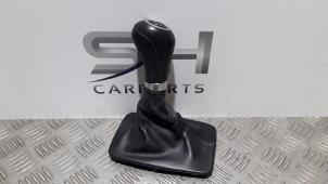 Used Gear stick cover Mercedes C (W204) 2.2 C-200 CDI 16V BlueEFFICIENCY Price € 25,00 Margin scheme offered by SH Carparts