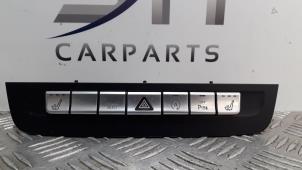 Used Seat heating switch Mercedes CLA (117.3) 1.6 CLA-200 16V Price € 50,00 Margin scheme offered by SH Carparts