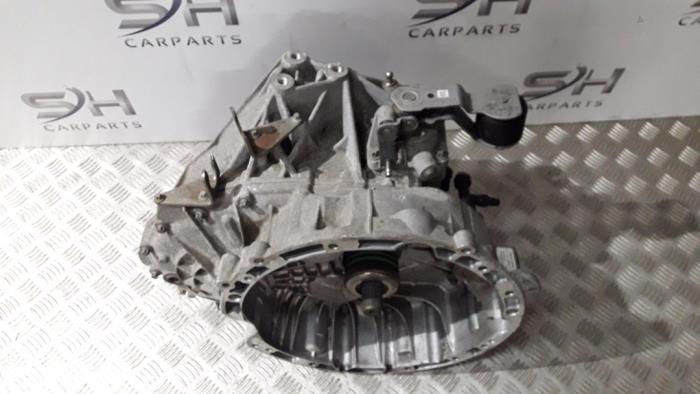 Gearbox from a Mercedes-Benz A (W176) 1.6 A-180 16V 2013
