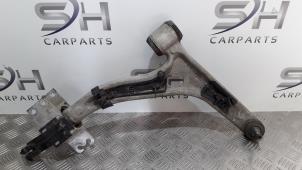 Used Front wishbone, right Mercedes A (W176) 1.6 A-180 16V Price € 50,00 Margin scheme offered by SH Carparts