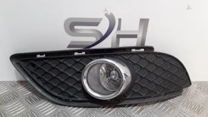 Używane Swiatlo przeciwmgielne lewy przód Mercedes B (W246,242) 1.6 B-180 BlueEFFICIENCY Turbo 16V Cena € 25,00 Procedura marży oferowane przez SH Carparts