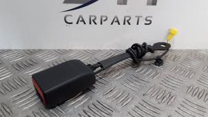 Used Front seatbelt buckle, right Mercedes CLA (117.3) 1.6 CLA-180 16V Price € 40,00 Margin scheme offered by SH Carparts