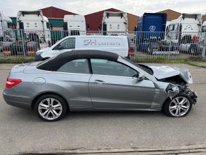 Used Door 2-door, right Mercedes E (R207) E-350 CDI V6 24V Price € 400,00 Margin scheme offered by SH Carparts