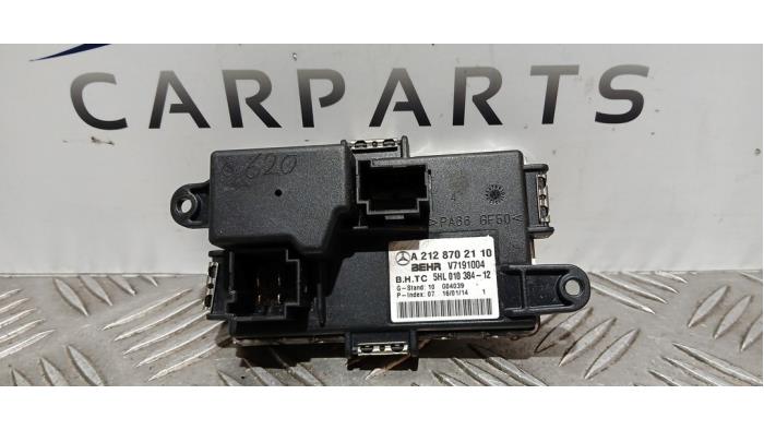 Heater resistor from a Mercedes-Benz C Estate (S204) 2.2 C-200 CDI 16V BlueEFFICIENCY 2014