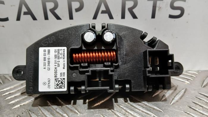 Heater resistor from a Mercedes-Benz GLA (156.9) 2.2 200 CDI, d 16V 2015