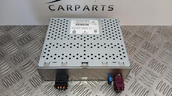 Usagé Module navigation Mercedes C (W205) C-220 2.2 CDI BlueTEC, C-220 d 16V Prix € 95,00 Règlement à la marge proposé par SH Carparts