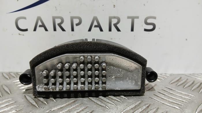 Begagnade Värmeelement Mercedes A (W176) 2.2 A-200 CDI, A-200d 16V Pris € 8,00 Marginaltabell erbjuds av SH Carparts