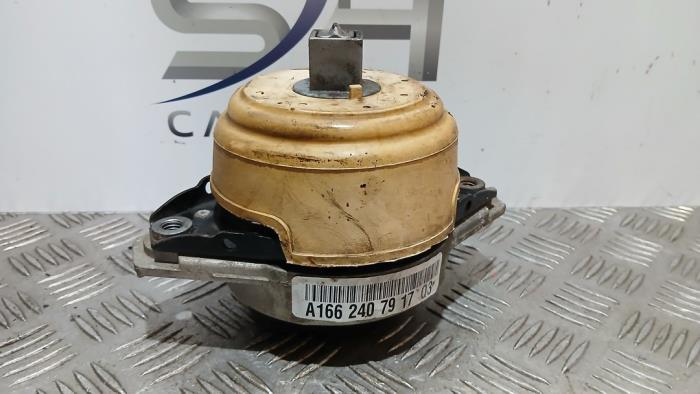 Used Engine mount Mercedes GLE AMG Coupe (C292) 5.5 63 S AMG V8 biturbo 32V 4-Matic Price € 75,00 Margin scheme offered by SH Carparts