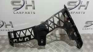 Used Rear bumper bracket, left Mercedes CLA (118.3) 2.0 CLA-220d Price € 20,00 Margin scheme offered by SH Carparts