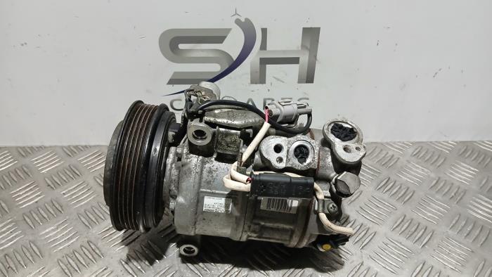 Usagé Compresseur de clim Mercedes CLA (117.3) 1.8 CLA-200 CDI 16V Prix € 28,98 Règlement à la marge proposé par SH Carparts