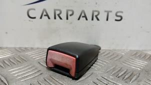Begagnade Bakre bältesspänne, mitten Mercedes Vito (639.6) 2.2 109 CDI 16V Pris € 45,00 Marginaltabell erbjuds av SH Carparts