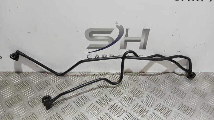 Usagé Conduit (divers) Mercedes B (W246/W242) 1.8 B-180 CDI BlueEFFICIENCY 16V Prix € 20,00 Règlement à la marge proposé par SH Carparts