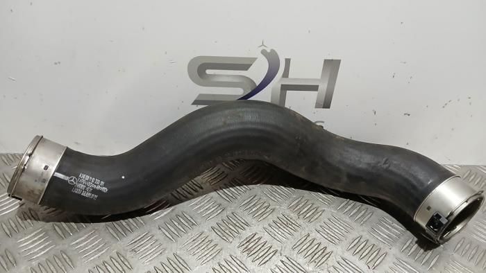 Used Intercooler hose Mercedes B (W246/W242) 1.8 B-180 CDI BlueEFFICIENCY 16V Price € 25,00 Margin scheme offered by SH Carparts