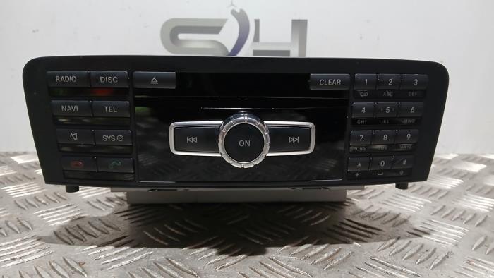 Używane System nawigacji Mercedes B (W246/W242) 1.8 B-180 CDI BlueEFFICIENCY 16V Cena € 200,00 Procedura marży oferowane przez SH Carparts