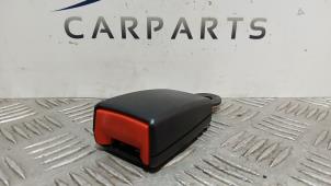 Begagnade Främre bältesspänne, mitten Mercedes Vito (639.6) 2.2 113 CDI 16V Euro 5 Pris € 45,00 Marginaltabell erbjuds av SH Carparts