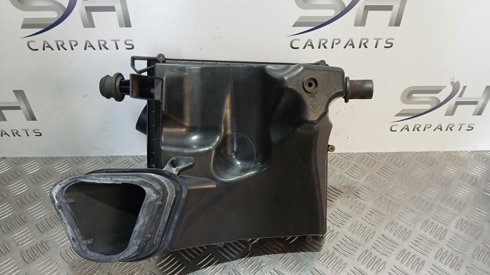 Begagnade Luftfilter Opel Astra J (PC6/PD6/PE6/PF6) 1.4 Turbo 16V Pris € 30,00 Marginaltabell erbjuds av SH Carparts