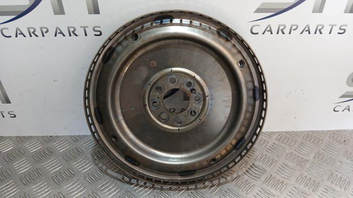 Begagnade Startkuggkrans Mercedes E Estate (S213) E-200d 2.0 Turbo 16V Pris € 60,00 Marginaltabell erbjuds av SH Carparts