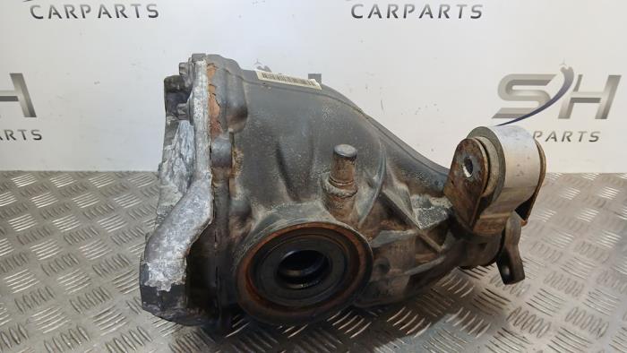 Differential hinten van een Mercedes-Benz C Estate (S204) 2.2 C-200 CDI 16V BlueEFFICIENCY 2011
