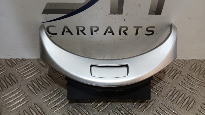 Gebrauchte Handgriff Mercedes C (W205) C-200 1.6 CDI BlueTEC, C-200 d 16V Preis € 70,00 Margenregelung angeboten von SH Carparts