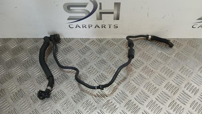 Usagé Conduit (divers) Mercedes C Estate (S205) C-180 1.6 16V BlueEfficiency Prix € 15,00 Règlement à la marge proposé par SH Carparts