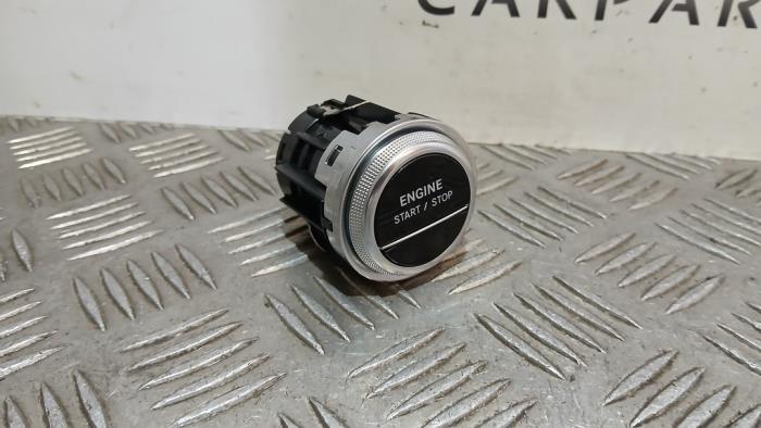 Używane Przelacznik Start/Stop Mercedes C Estate (S206) C-300 e 2.0 Turbo Cena € 15,00 Procedura marży oferowane przez SH Carparts