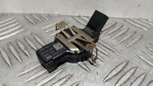 Regnsensor från en Mercedes-Benz CLA (118.3) 2.0 CLA-220d 2021