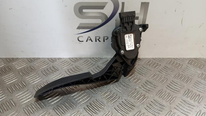 Begagnade Gaspedal Opel Astra J (PC6/PD6/PE6/PF6) 1.4 Turbo 16V Pris € 10,00 Marginaltabell erbjuds av SH Carparts
