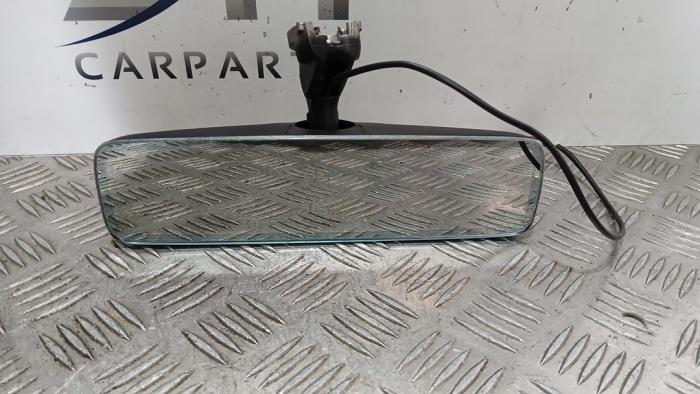 Używane Lusterko wewnetrzne Mercedes C Estate (S206) C-300 e 2.0 Turbo Cena € 168,00 Procedura marży oferowane przez SH Carparts